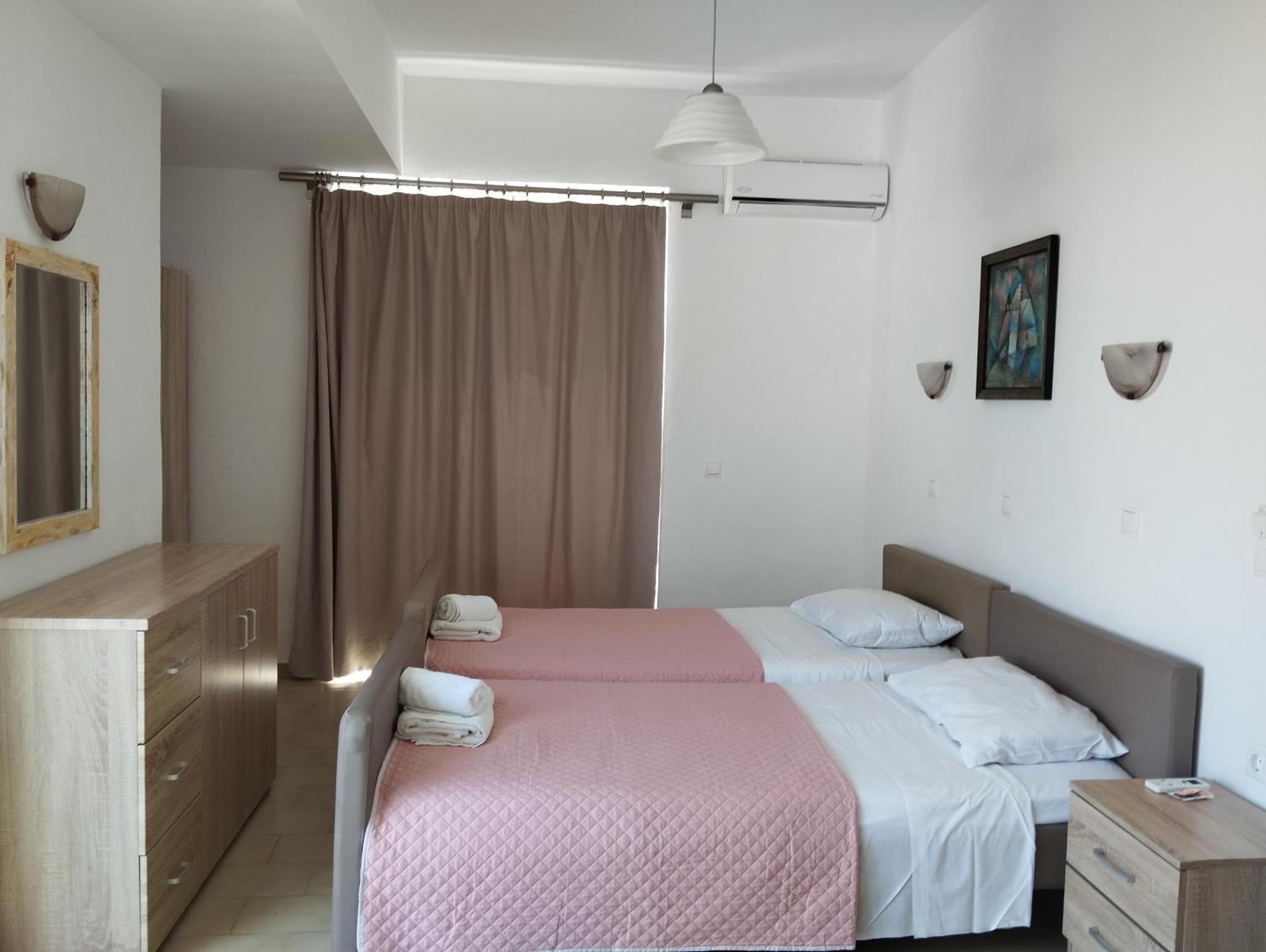 Lilian'S Seaview-Party Street-Youth Studios Rhodes City Ngoại thất bức ảnh