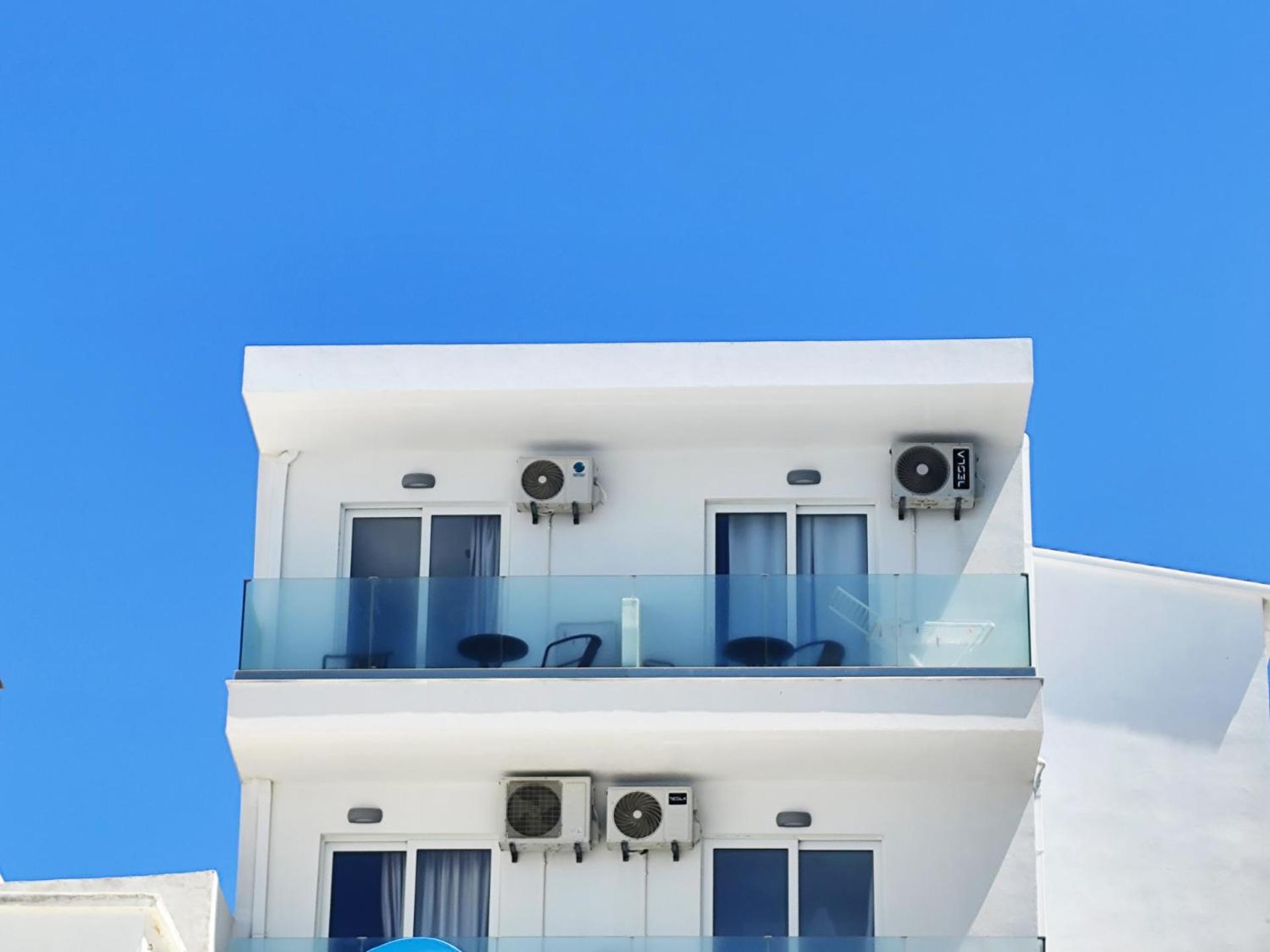 Lilian'S Seaview-Party Street-Youth Studios Rhodes City Ngoại thất bức ảnh
